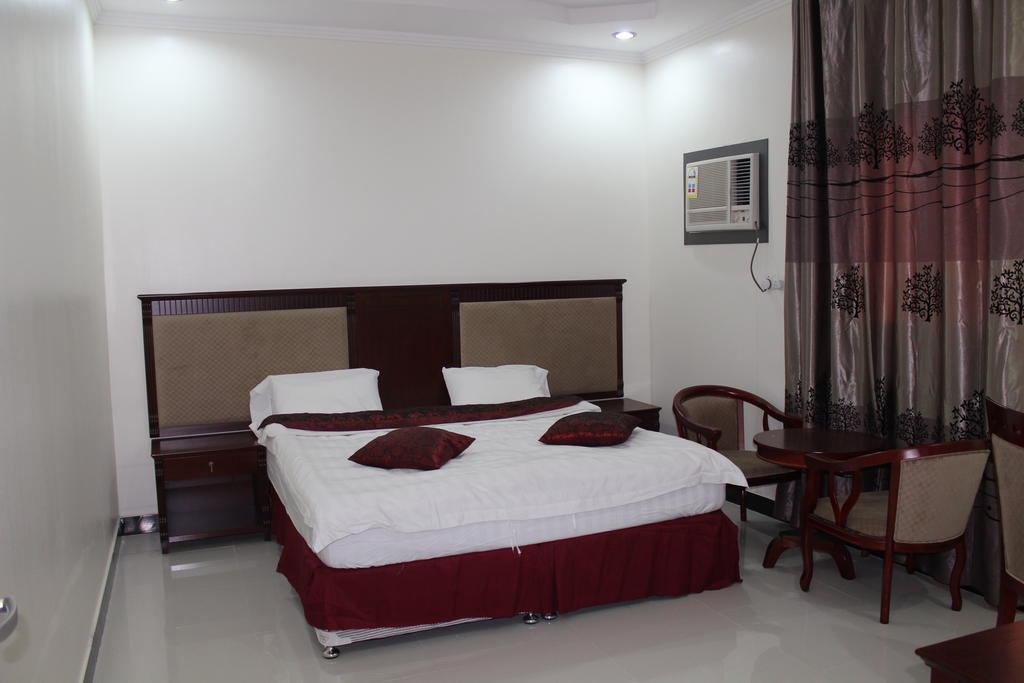 Fakher Yanbu Hotel Szoba fotó