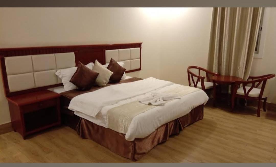 Fakher Yanbu Hotel Kültér fotó